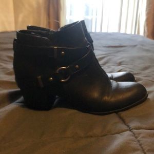 Indigo rd black booties